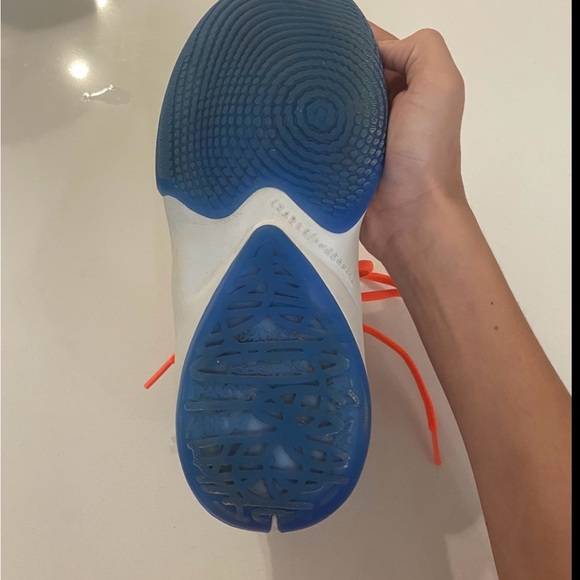 Greek Freak 2 size 5 blue and gold colorway - Picture 2 of 6